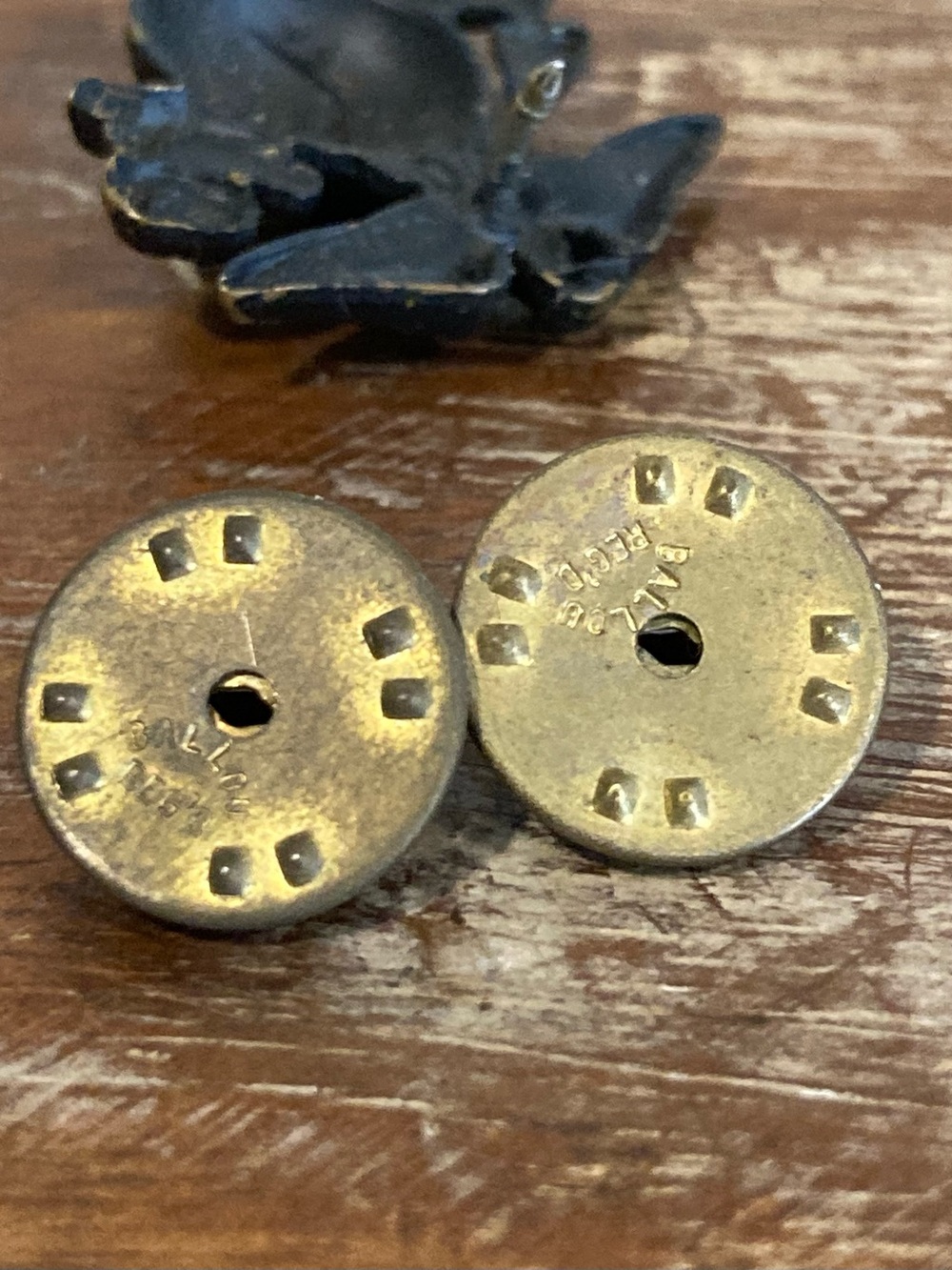 USMC Eagle Globe & Anchor Metal Pins Lot of 2 - Picture 10 of 11